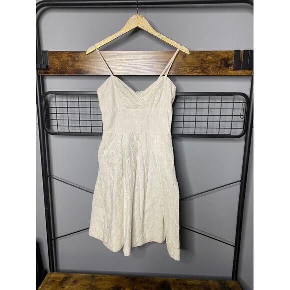 Lilly Pulitzer Dresses & Skirts - Lilly Pulitzer White Eyelet Dress | Size 2